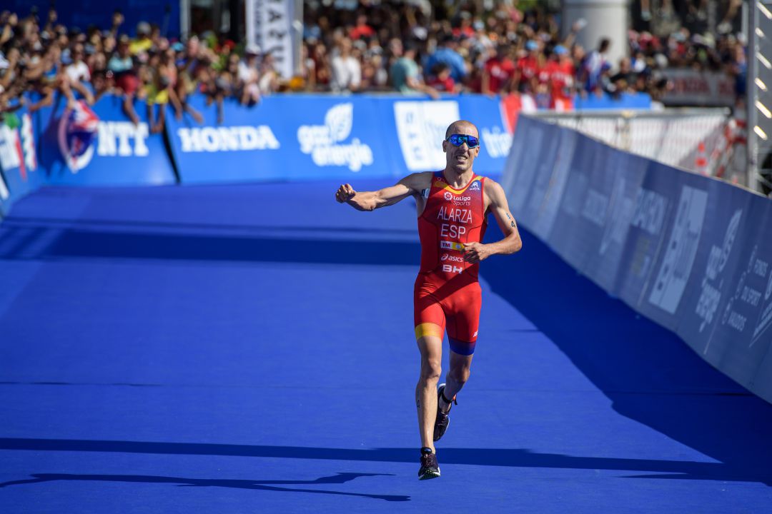 Alarza: "Súper-contento, medalla en la Gran Final no es una medalla cualquiera" Alarza: "Súper-contento, medalla en la Gran Final no es una medalla cualquiera"
