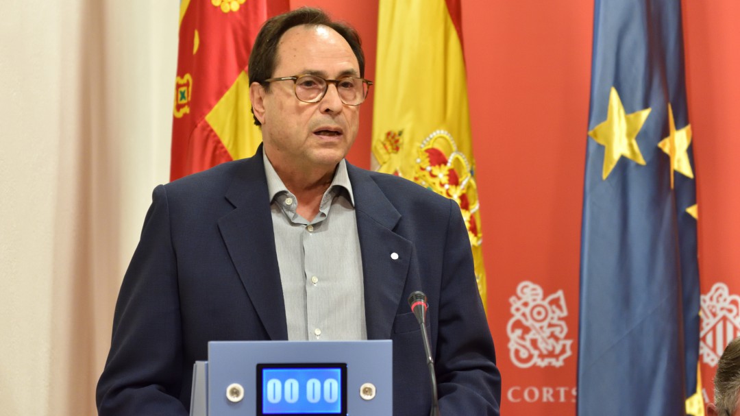 Reunión entre el Conseller de Hacienda con Compromís y Podem