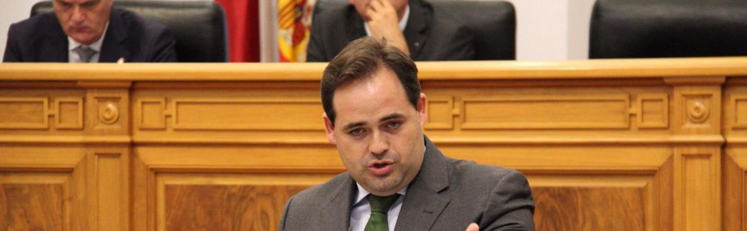 El presidente del PP C-LM, Paco Núñez, en el debate de investidura de Page El presidente del PP C-LM, Paco Núñez, en el debate de investidura de Page