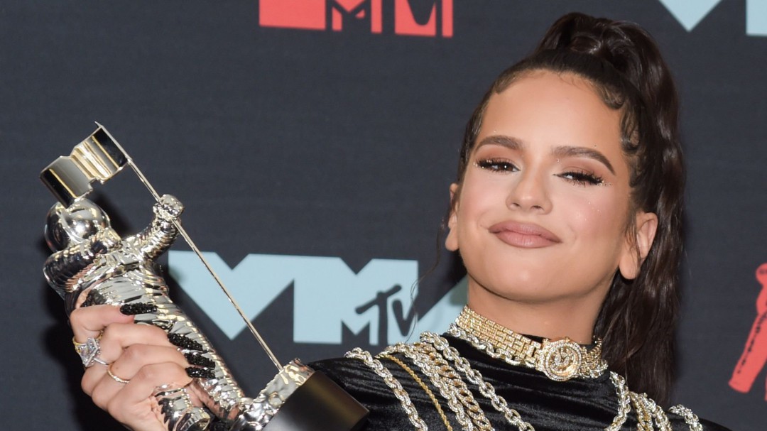 ¿Es Rosalía una cantante latina?