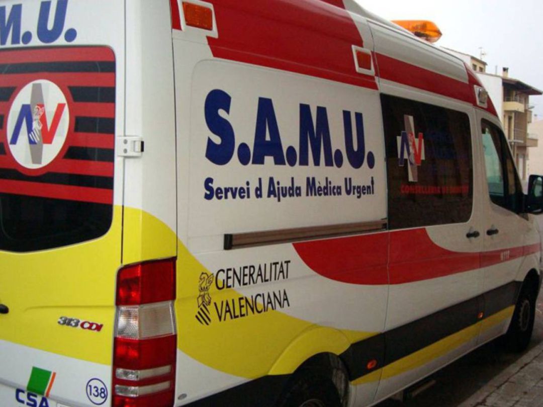 Imagen de archivo de una de las ambulancias del SAMU de la Generalitat. Imagen de archivo de una de las ambulancias del SAMU de la Generalitat.