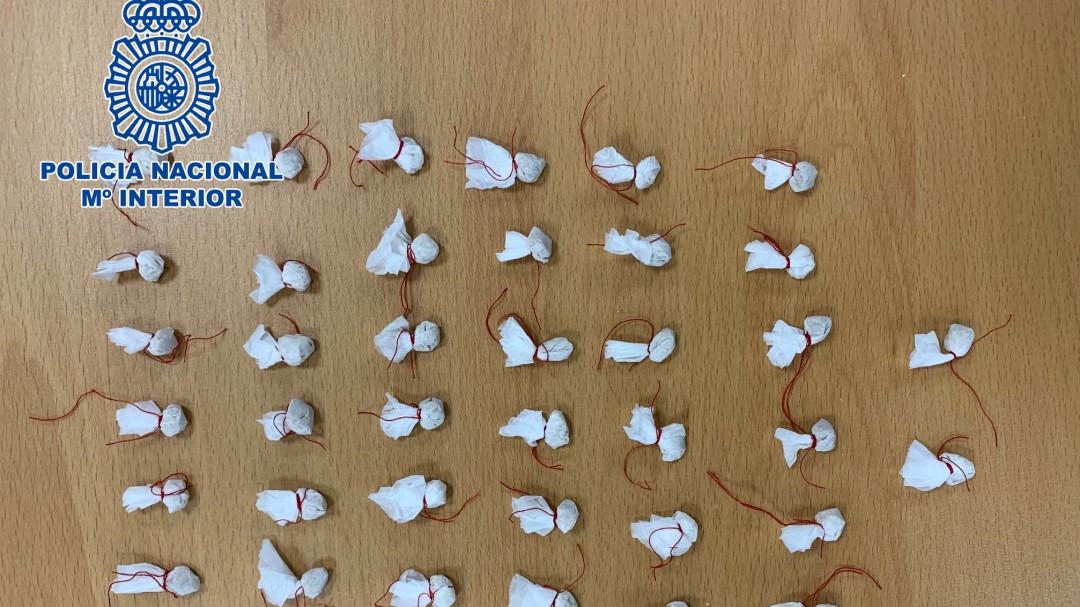 Un detenido en Sanlúcar con 38 papelinas de cocaína y heroína