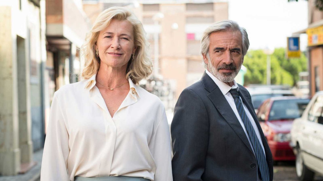 Ana Duato e Imanol Arias en la 20ª temporada de 'Cuéntame' Ana Duato e Imanol Arias en la 20ª temporada de 'Cuéntame'