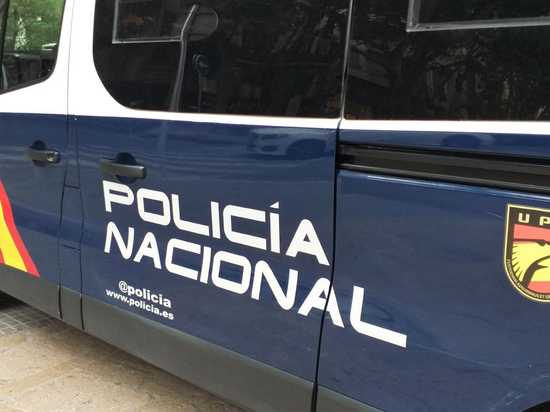 Furgoneta de la Policia Nacional. Furgoneta de la Policia Nacional.