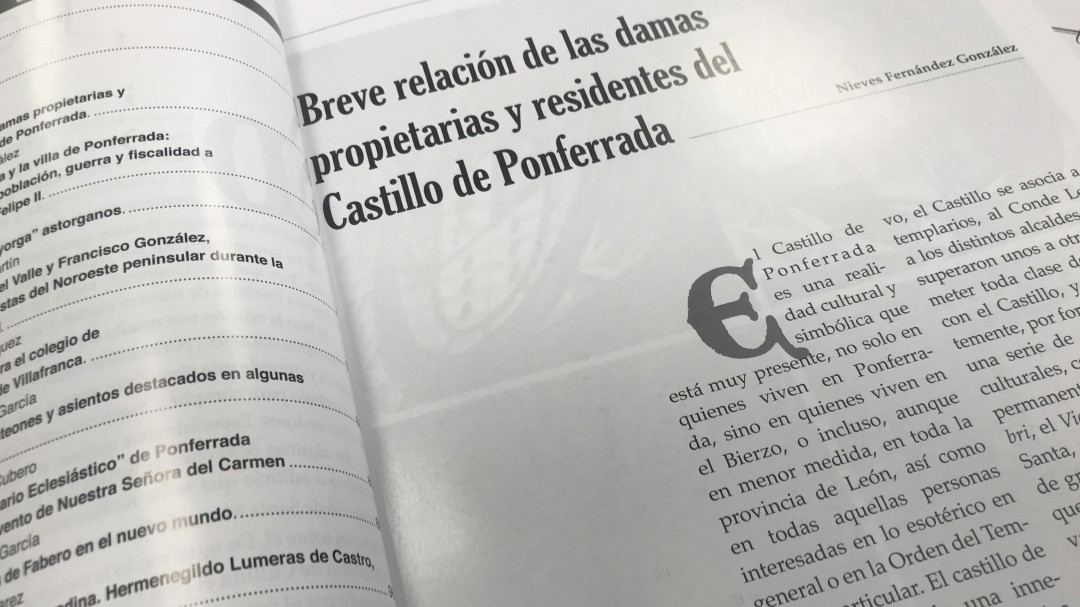 Una mujer se suma por primera vez desde 1958 al trabajo de la revista "Bierzo"