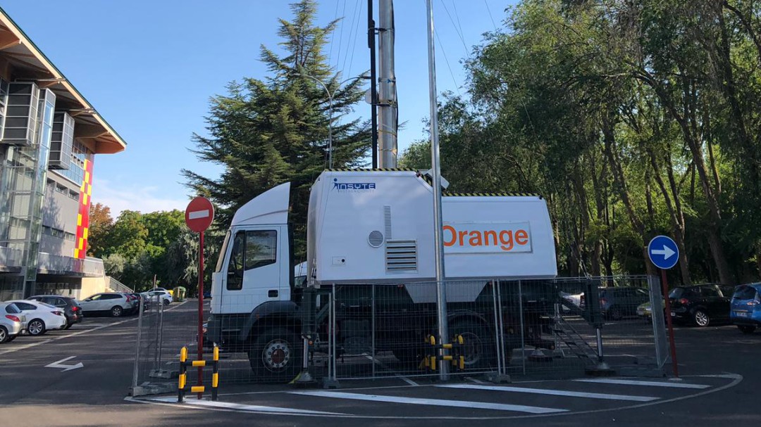 Ganemos pregunta por la nueva antena de telefonía ubicada en las inmediaciones del Pabellón