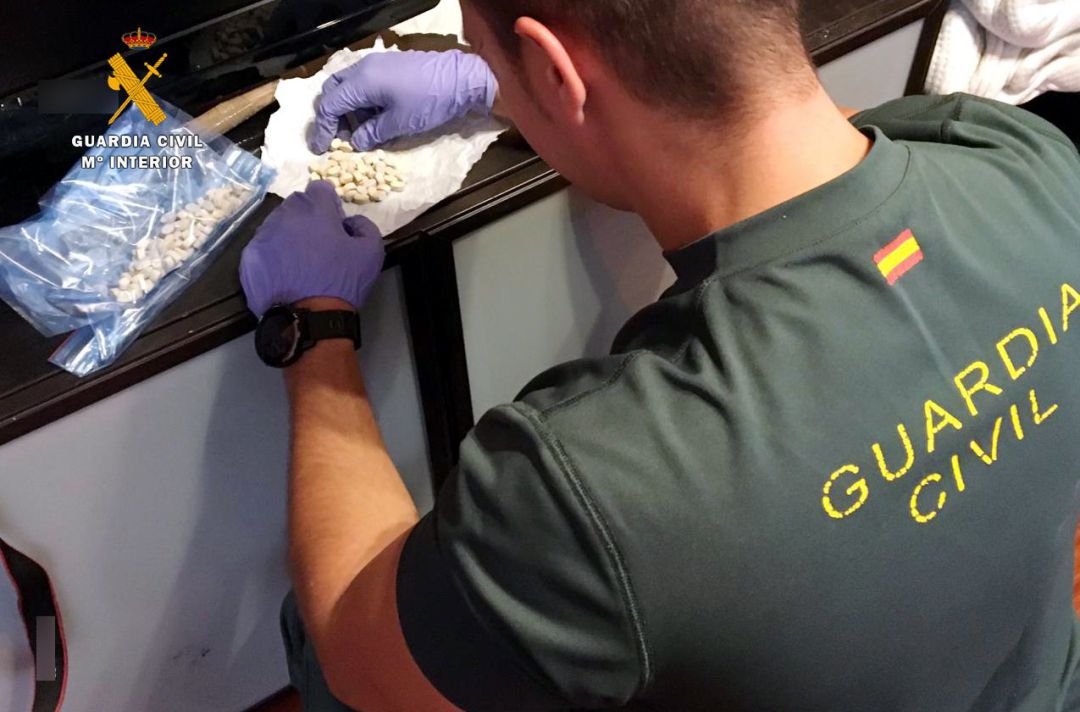 Detenidos dos jóvenes por tráfico de éxtasis y cultivo de marihuana Detenidos dos jóvenes por tráfico de éxtasis y cultivo de marihuana