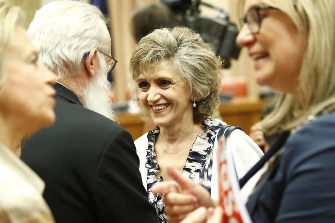 La ministra de Sanidad defiende su labor en la crisis de la listeriosis y critica la información de la Junta La ministra de Sanidad defiende su labor en la crisis de la listeriosis y critica la información de la Junta