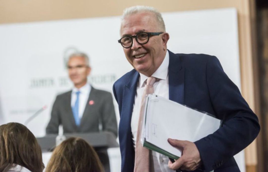 Sánchez Maldonado presenta su renuncia como rector de la UNIA: Sánchez Maldonado presenta su renuncia como rector de la UNIA Sánchez Maldonado presenta su renuncia como rector de la UNIA: Sánchez Maldonado presenta su renuncia como rector de la UNIA