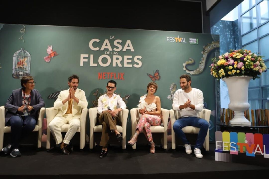 Netflix llega al FesTVal con la segunda temporada de 'La casa de las flores' Netflix llega al FesTVal con la segunda temporada de 'La casa de las flores'