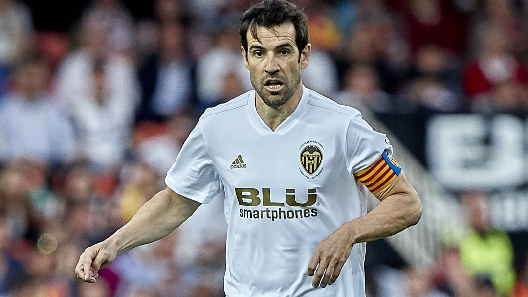 David Albelda: "¿Entrenar al Valencia? Veo difícil que Peter Lim piense en mí"
