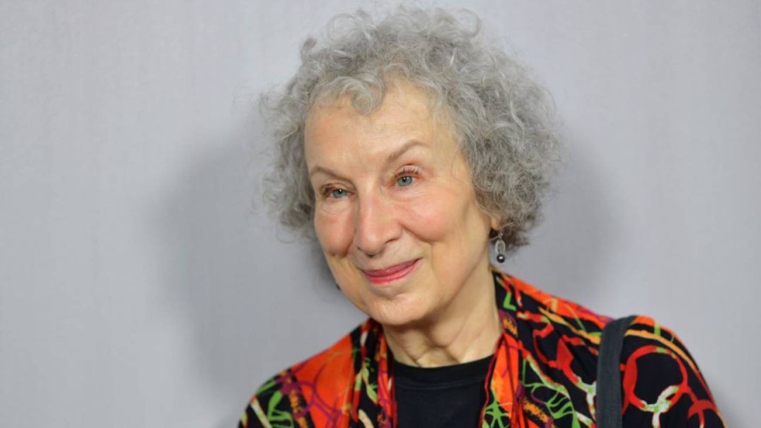 Atwood: ''Espero que El cuento de la criada se quede en una distopia"