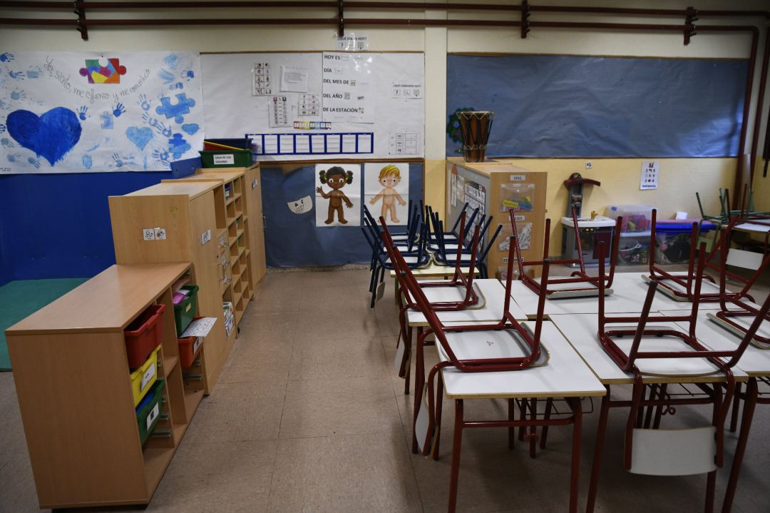 Aula de Infantil preparada para recibir a los alumnos Aula de Infantil preparada para recibir a los alumnos