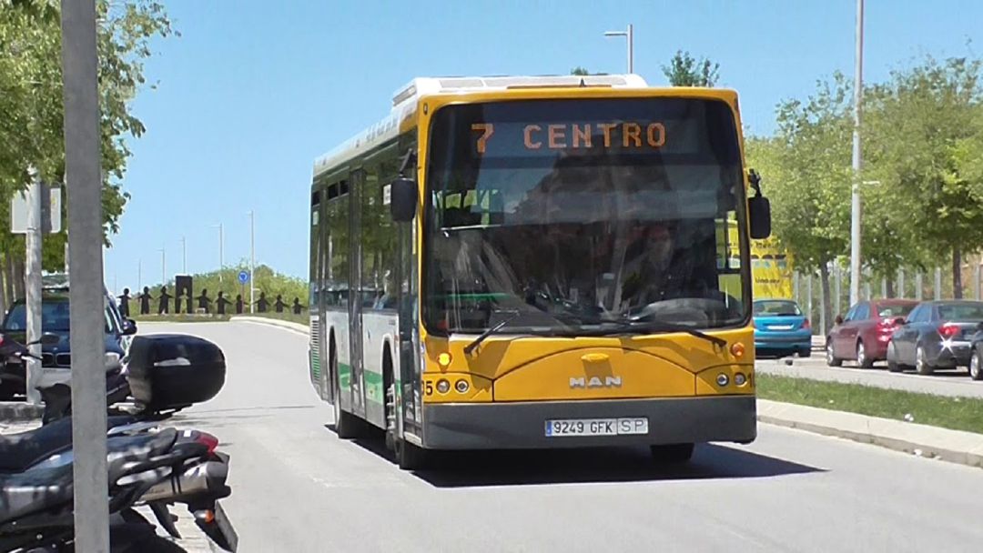 Adelante Jaén quiere que el servicio de autobús urbano de Jaén sea gestionado por el propio Ayuntamiento Adelante Jaén quiere que el servicio de autobús urbano de Jaén sea gestionado por el propio Ayuntamiento