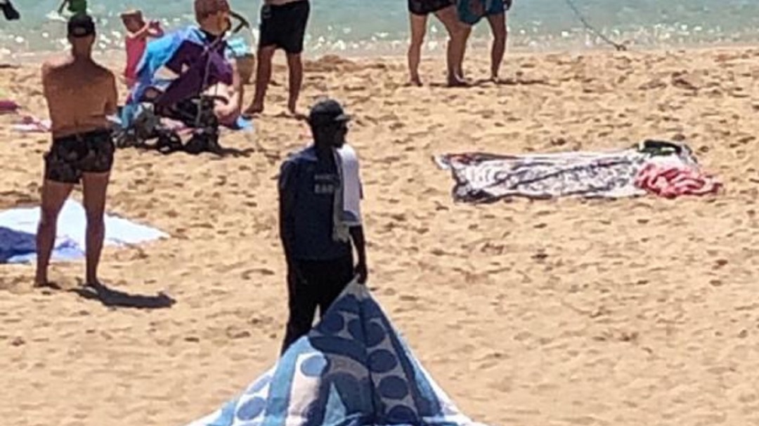 Aumentan los "manteros" en el sur de Lanzarote