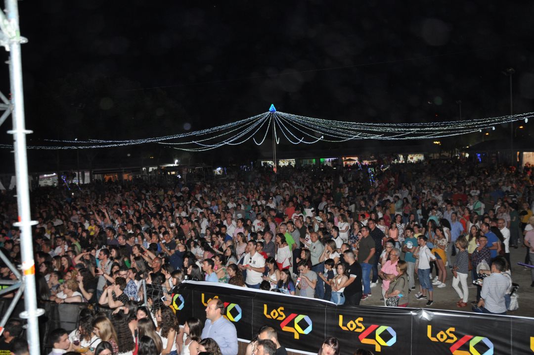 Café Quijano, Raya Real, un tributo a Queen y el concierto de 'Los 40 Pop' entre las actuaciones de San Mateo 2019 Café Quijano, Raya Real, un tributo a Queen y el concierto de 'Los 40 Pop' entre las actuaciones de San Mateo 2019