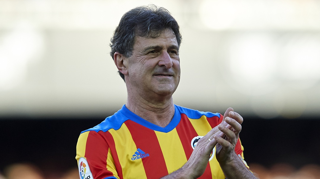 Mario Kempes: "No le puedo decir a Lim que se vaya porque nunca está aquí"