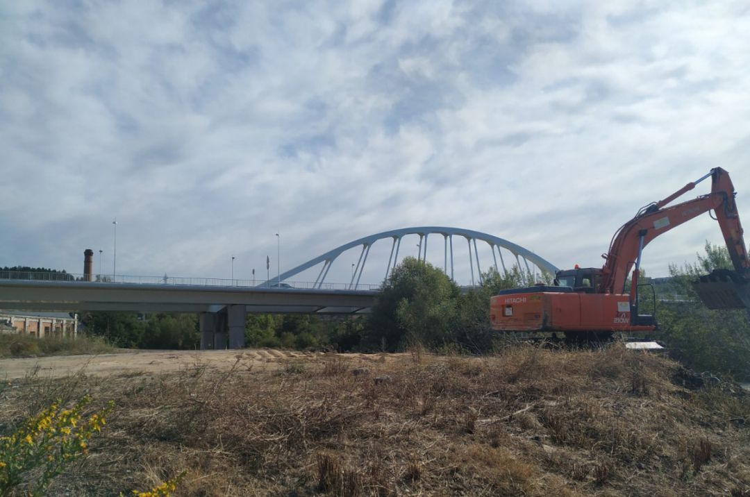 Empiezan las obras del acceso y aparcamiento de La Fábrica de Luz Empiezan las obras del acceso y aparcamiento de La Fábrica de Luz