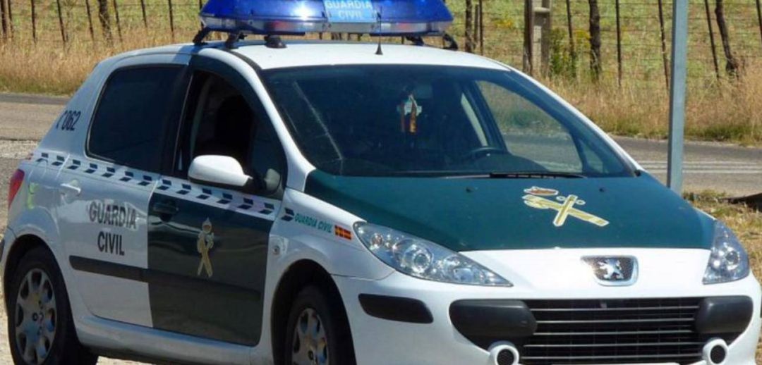 La Guardia Civil evita una muerte en
Villamayor de Santiago La Guardia Civil evita una muerte en
Villamayor de Santiago