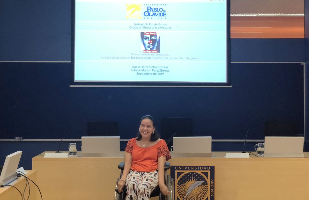 Una estudiante con parálisis cerebral consigue graduarse en Geografía e Historia Una estudiante con parálisis cerebral consigue graduarse en Geografía e Historia