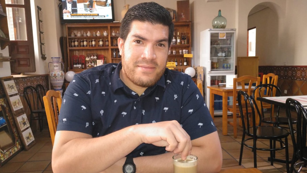 Un café con Antonio Wolgfang Molero