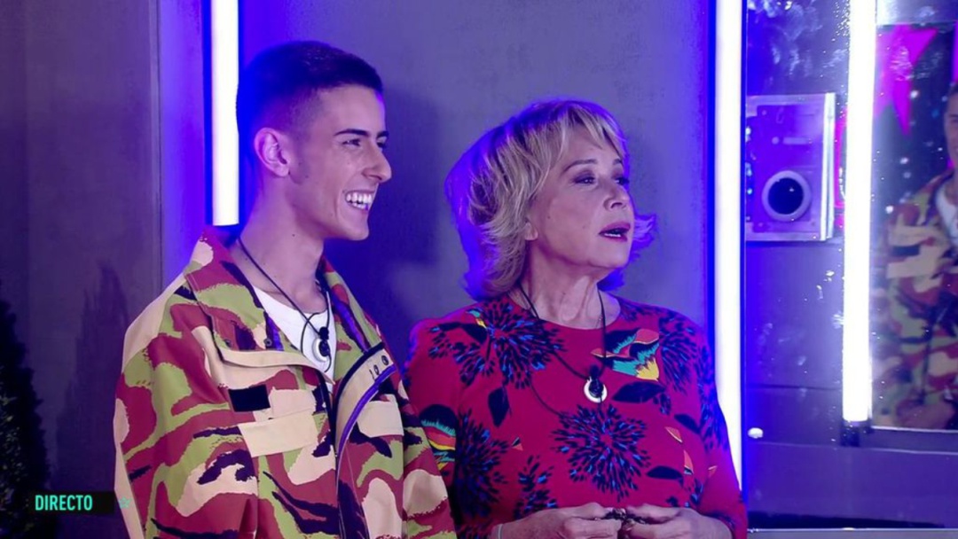 El Cejas y Mila Ximénez en el estreno de 'GH VIP 7' El Cejas y Mila Ximénez en el estreno de 'GH VIP 7'