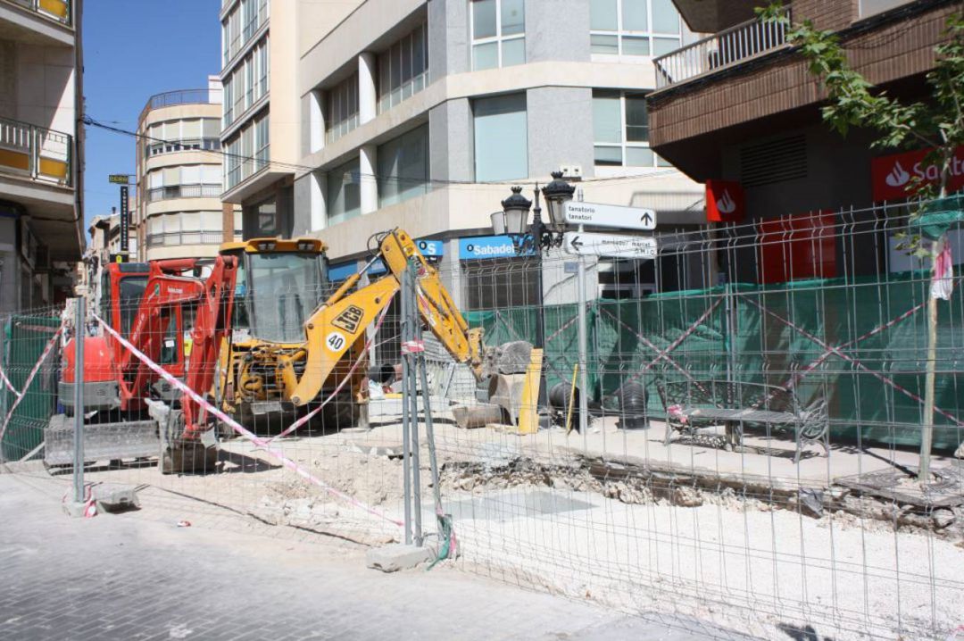 Obras de las pluviales en Emilio Castelar Obras de las pluviales en Emilio Castelar