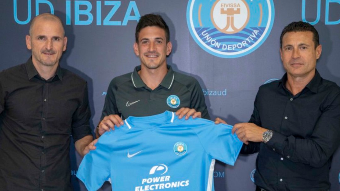Mendoza: "En la UD Ibiza se entrena con una intensidad grande"