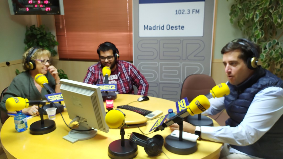 Primera tertulia de periodistas en Hoy por Hoy Madrid Oeste