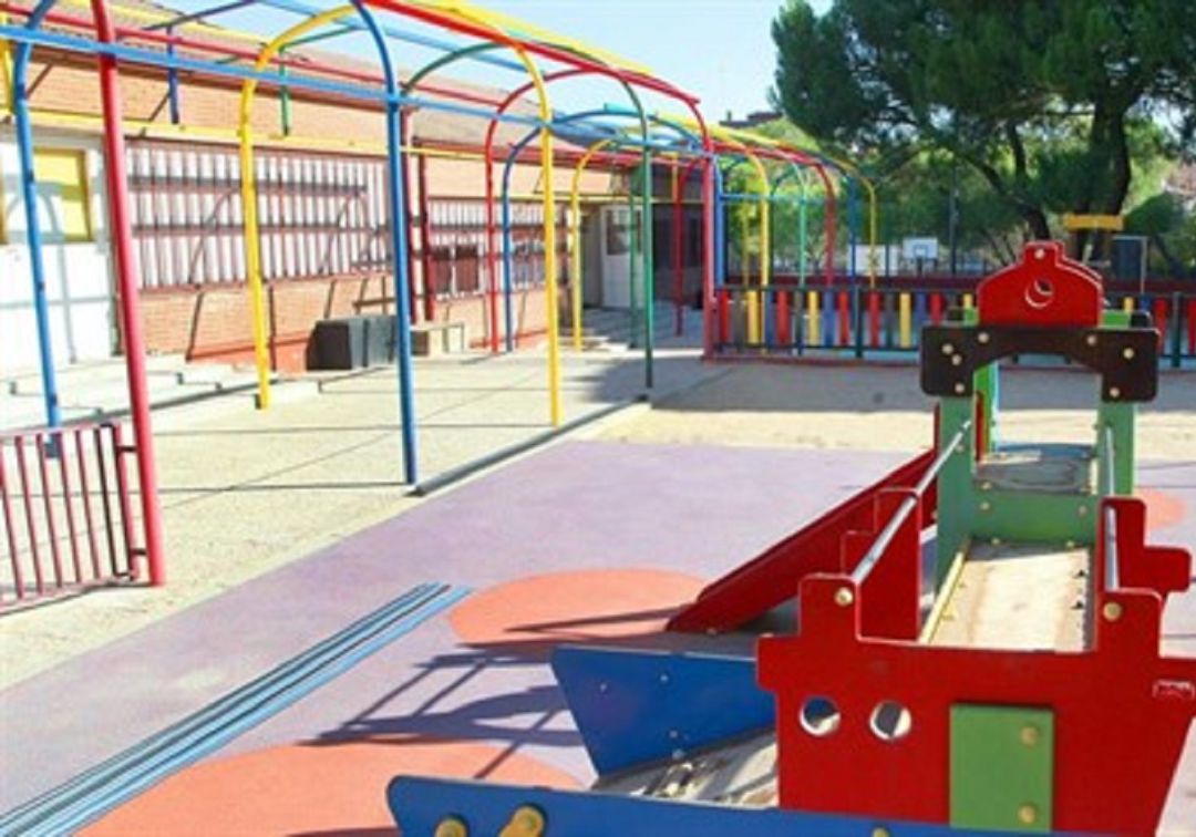 Izquierda Unida y Gobierno de La Rioja se enfrentan por los conciertos educativos