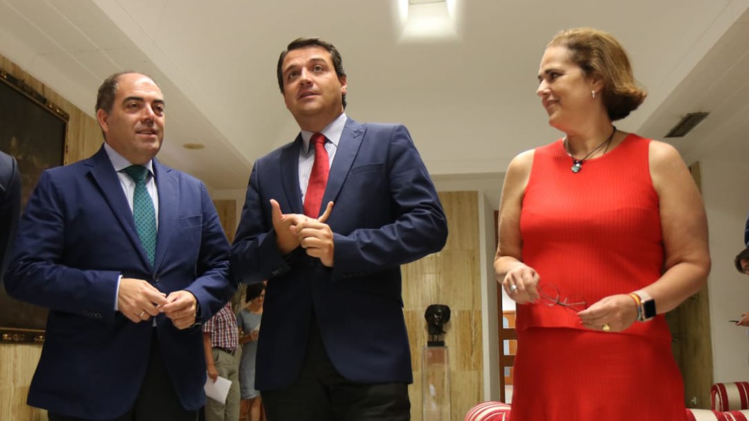 El ayuntamiento anuncia ayudas a autónomos para la primera contratación