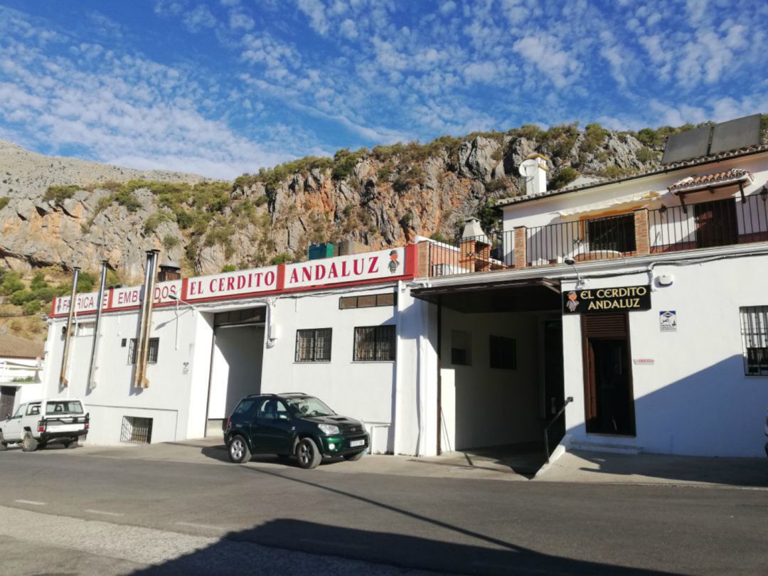 Primeros efectos listeriosis: La crisis por listeriosis deja 20 despidos en empresas cárnicas de Benaoján Primeros efectos listeriosis: La crisis por listeriosis deja 20 despidos en empresas cárnicas de Benaoján