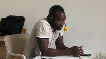 Malick Gueye interviniendo en La Ventana desde Dakar Malick Gueye interviniendo en La Ventana desde Dakar