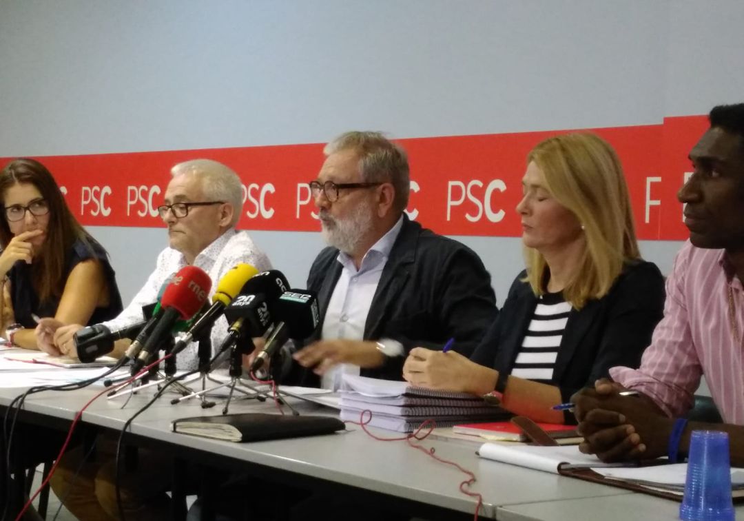 Larrosa acusa l'actual govern de la Paeria de no dir tota la veritat sobre el deute i de 'tergiversar' la situació financera