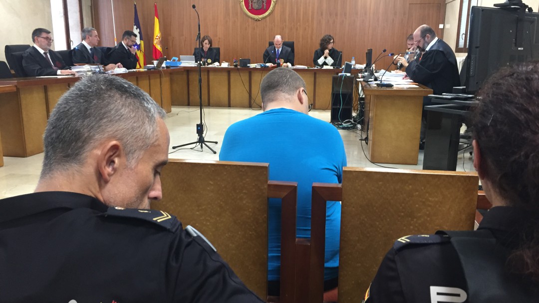 Juicio a puerta cerrada para el monitor de un colegio de Palma por abusos a menores