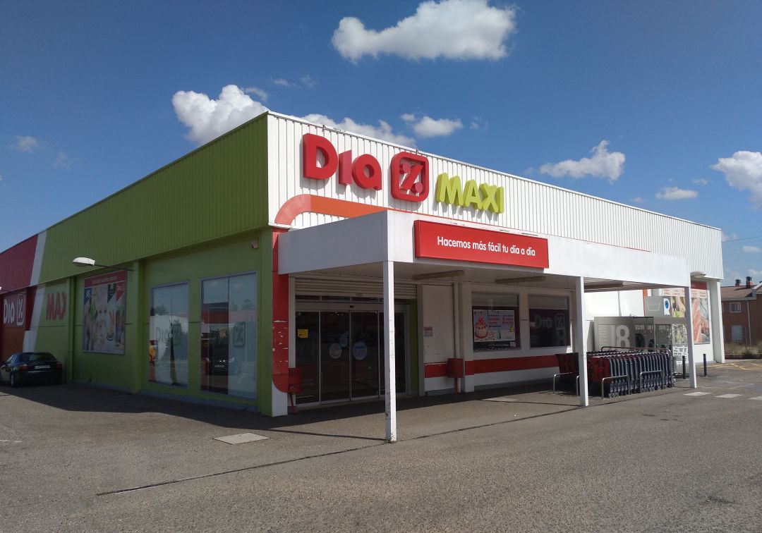 DIA anuncia un ERE que afectará al centro de Medina
