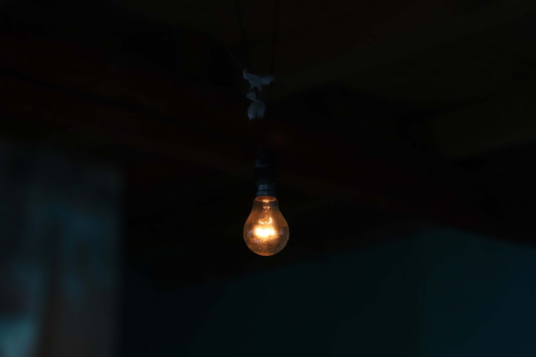 La luz baja un 43% en el mercado mayorista La luz baja un 43% en el mercado mayorista