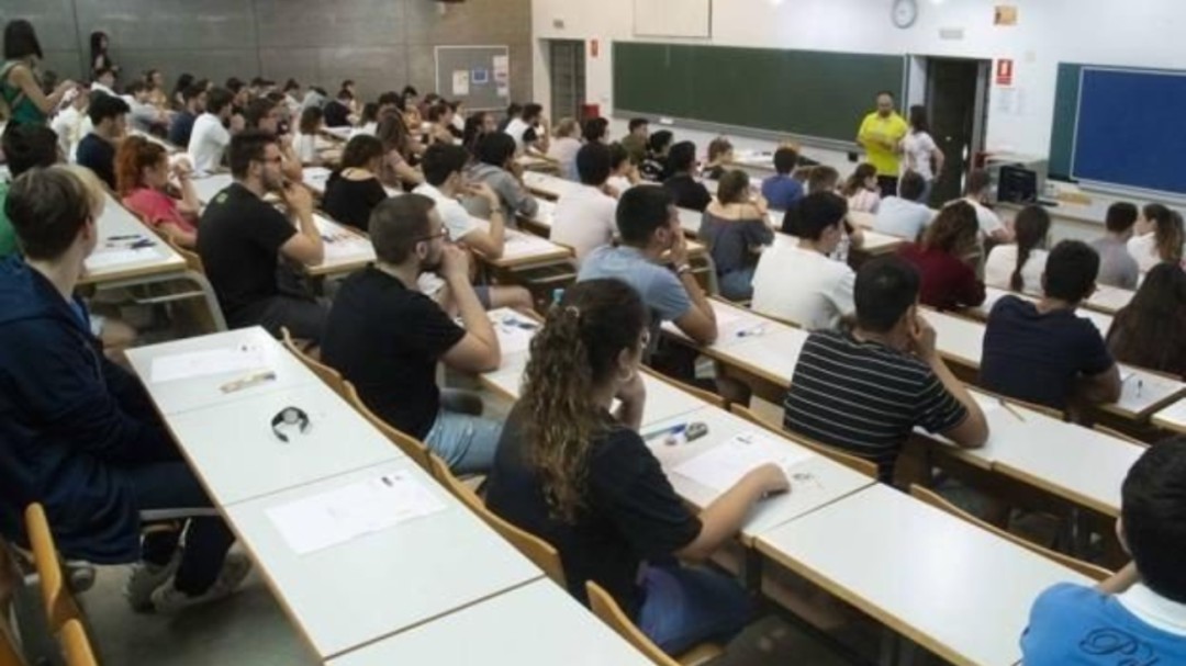 ¿Por qué no puedo titularme en la ESO pese haber aprobado todo?