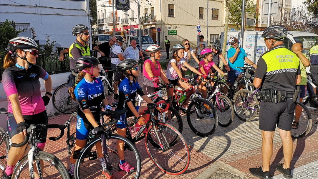 Arranca la semana de la movilidad con el taller de uso de los carriles bici