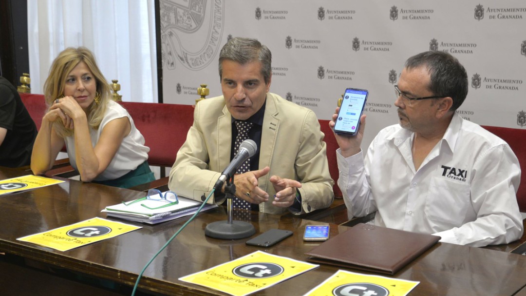 Los taxis de Granada lanzan un 'app' para compartir trayectos a precio cerrado