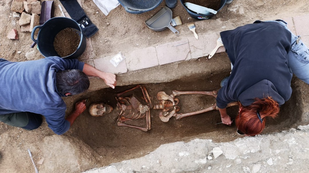 Aparecen nuevos cuerpos en el Humilladero de San Juan del Olmo