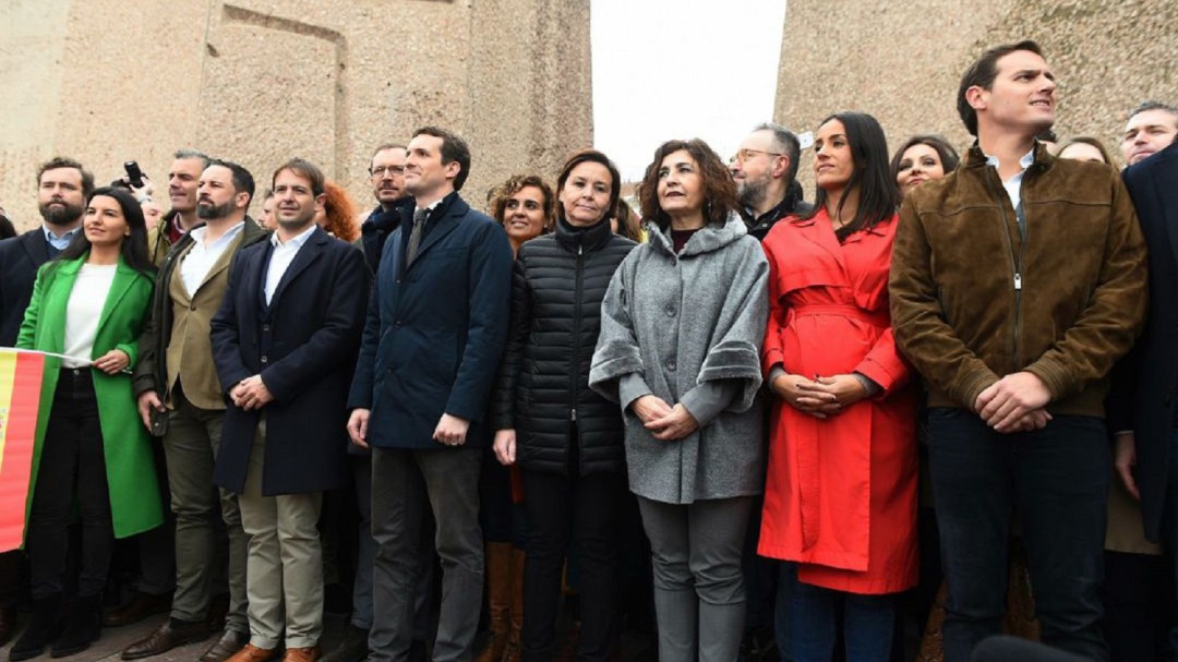 Ciudadanos reconoce ahora que la foto de Colón les perjudicó electoralmente