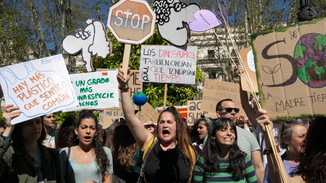 El mundo se detiene por el clima