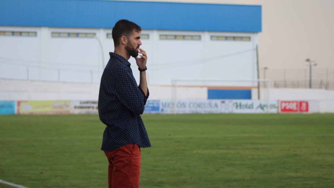 Alberto Vázquez espera que el "buen trabajo" de sus jugadores se vea recompensado con una victoria