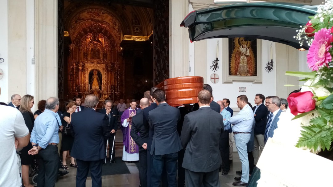 La Macarena acogió el funeral por Andrés Luque Gago