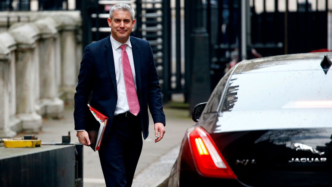 El Ministro del Brexit se acuerda de Vigo durante su estancia en España
