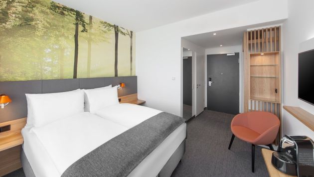 Holiday Inn Munich- Leuchtenbergring. Holiday Inn Munich- Leuchtenbergring.
