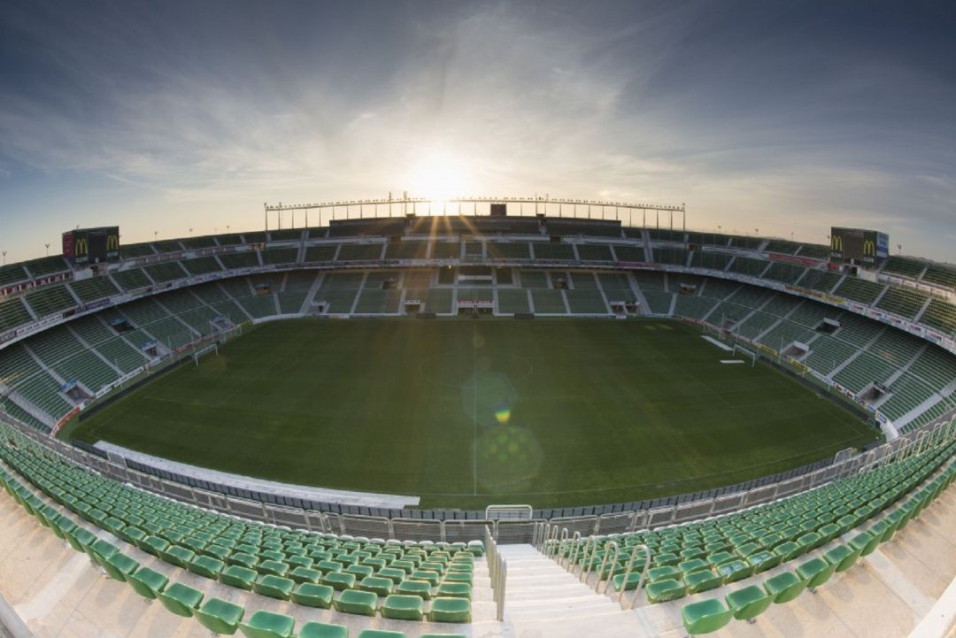 El Martínez Valero, estadio del Elche C.F. El Martínez Valero, estadio del Elche C.F.
