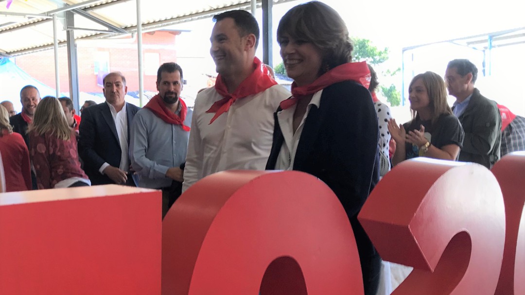 Dolores Delgado lanza la primera llamada a movilizar votantes desde Camponaraya