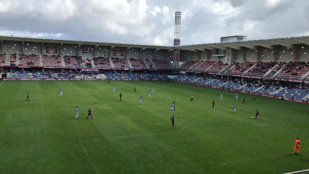 Derrota del Pontevedra en casa Derrota del Pontevedra en casa